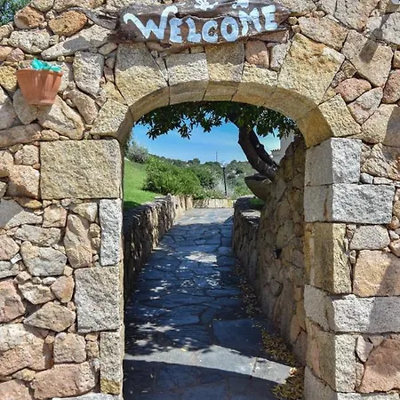 La Costa View 아파트호텔 아르자케나