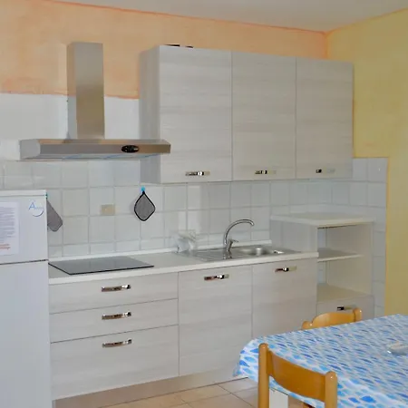 La Costa View 3* 아르자케나