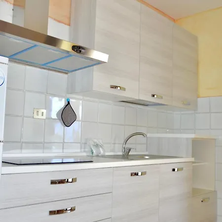 La Costa View 3* 아르자케나