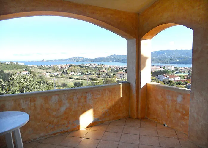 La Costa View Aparthotel 3*