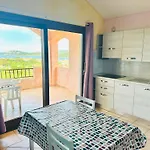 La Costa View 3*